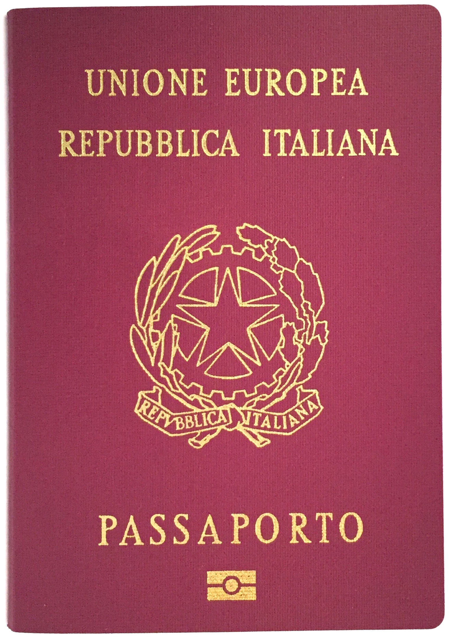 Passaporte italiano sobre superfície neutra